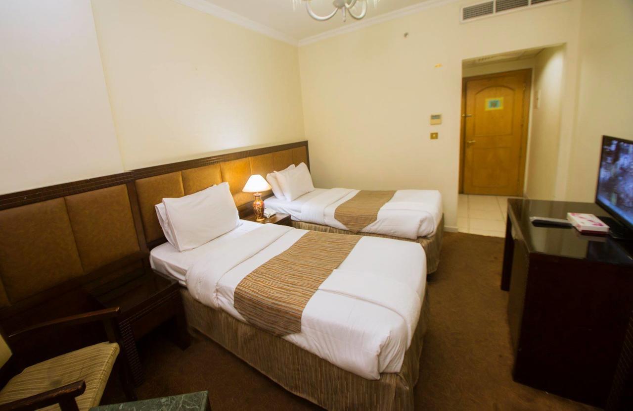 Anwar Al Zahraa Hotel Медина Экстерьер фото
