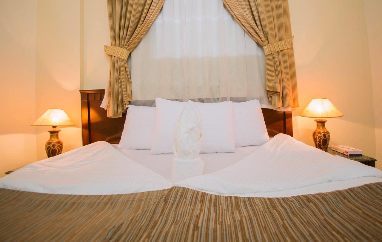 Anwar Al Zahraa Hotel Медина Экстерьер фото