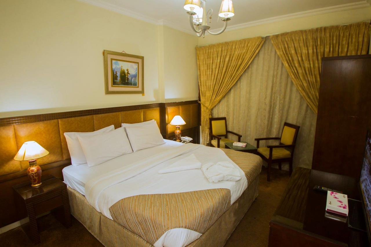 Anwar Al Zahraa Hotel Медина Экстерьер фото