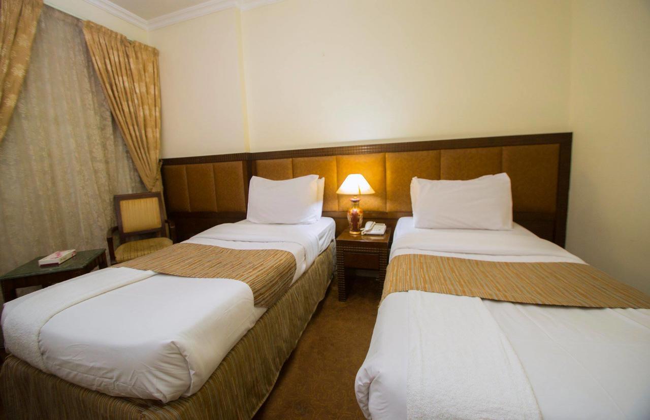 Anwar Al Zahraa Hotel Медина Экстерьер фото